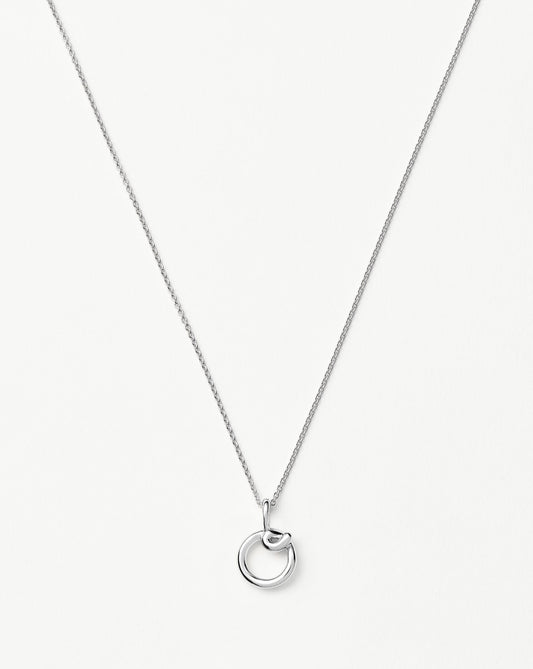 Curly Molten Mini Initial Necklace - O | Sterling Silver