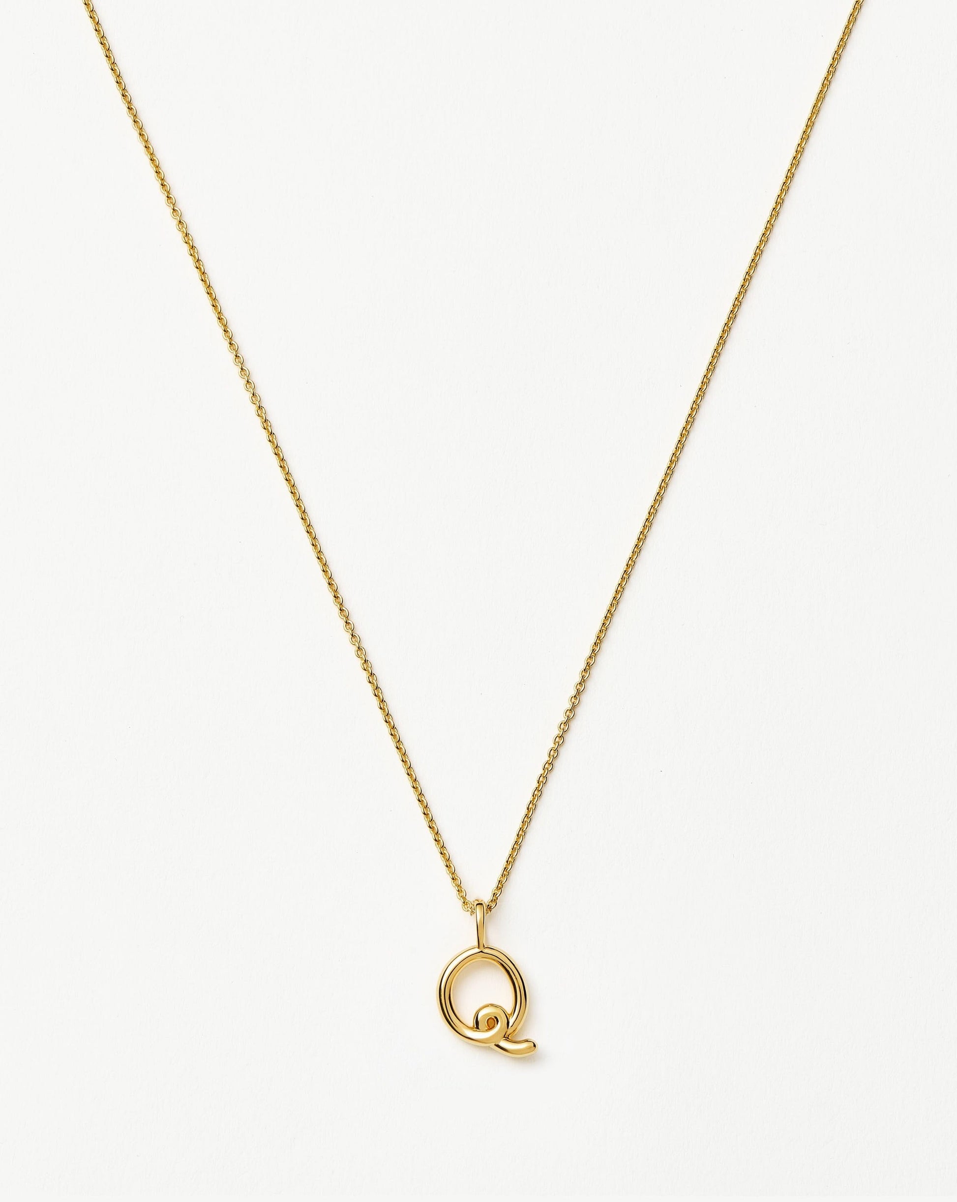 Curly Molten Mini Initial Necklace - Q | 18ct Gold Vermeil