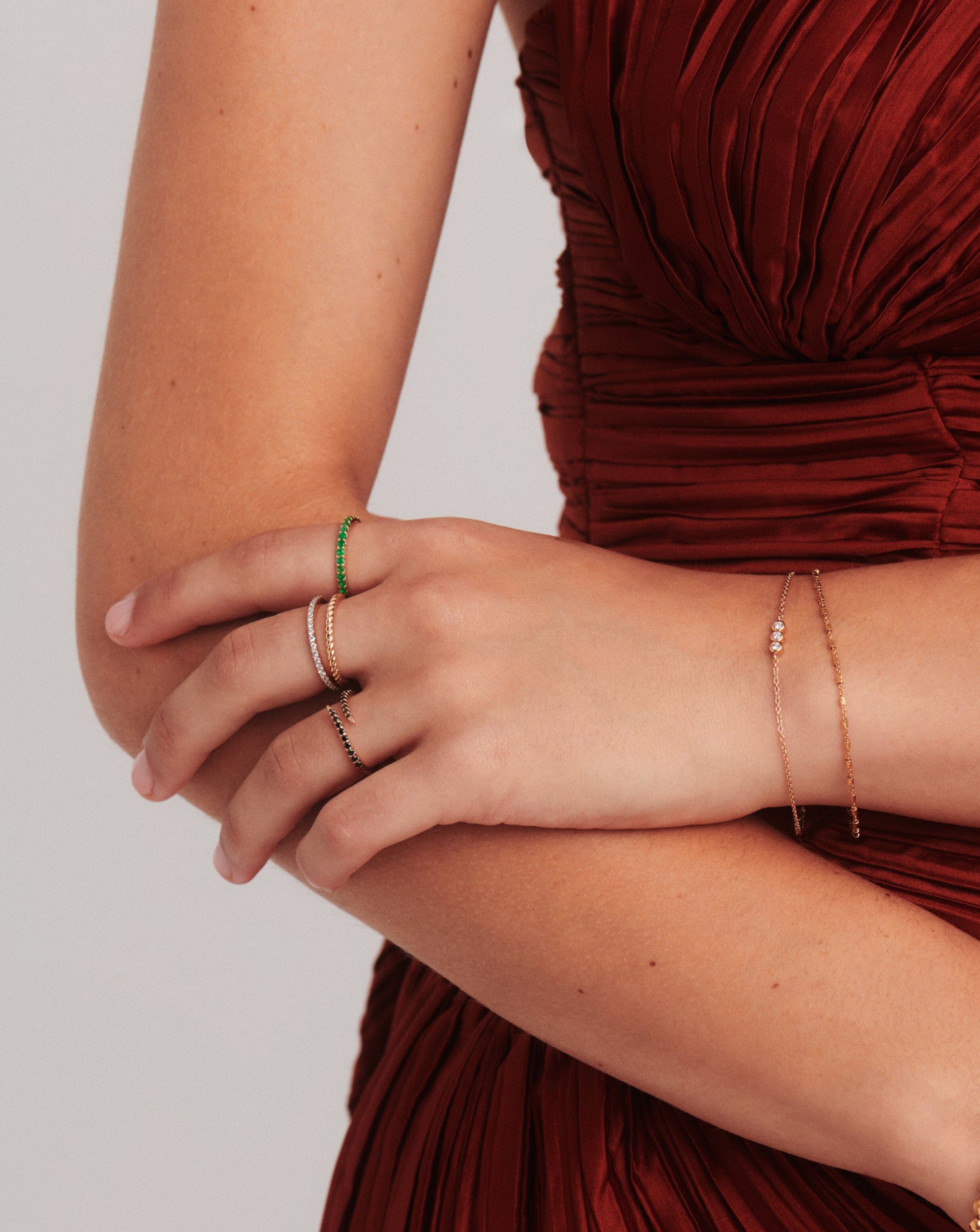 Solid Gold Open Claw Ring | 14ct Solid Gold/Black Diamond