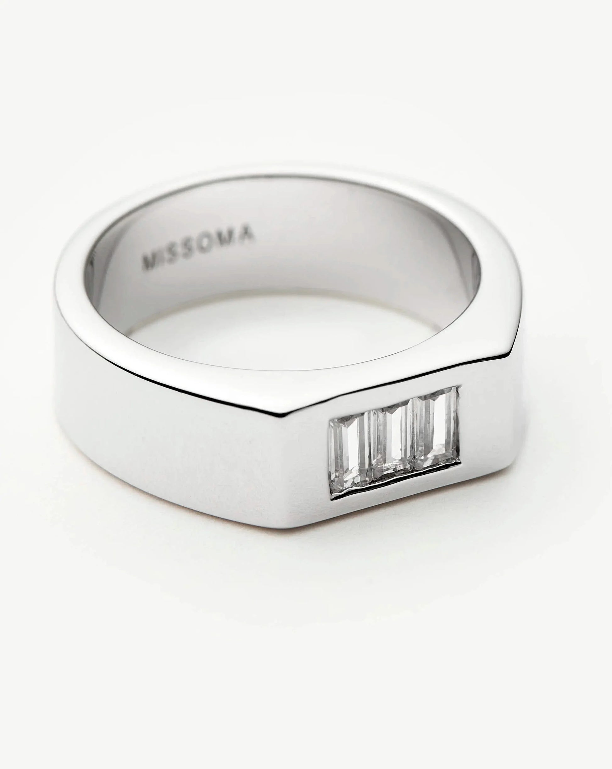 Lucy Williams Triple Stone Chunky Ring | Silver Plated
