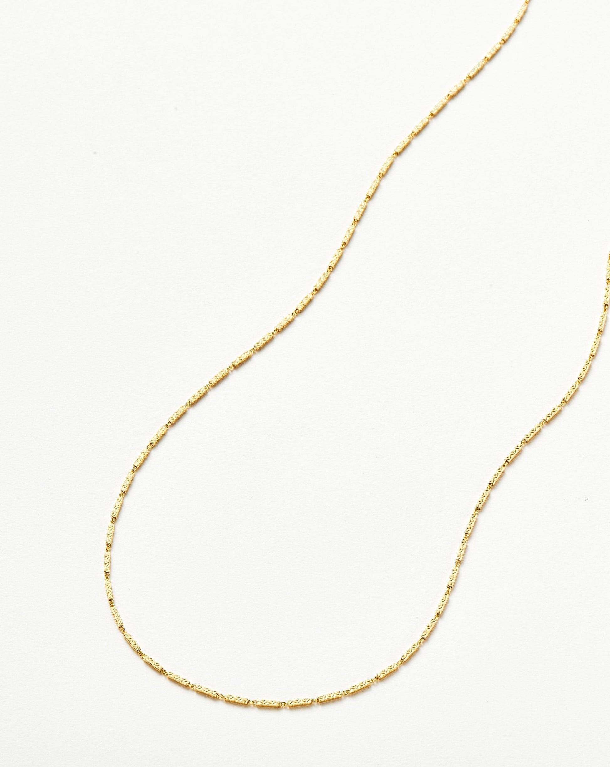 Savi Textured Link Chain Necklace